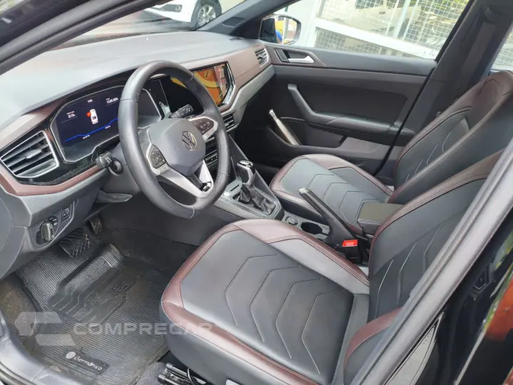 Virtus 1.0 4P 200 TSI FLEX HIGHLINE AUTOMÁTICO