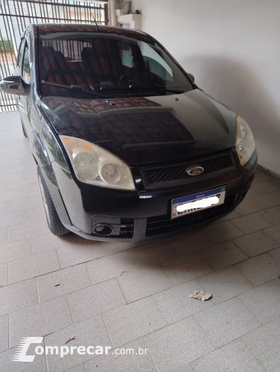 FIESTA 1.6 MPI Class Hatch 8V