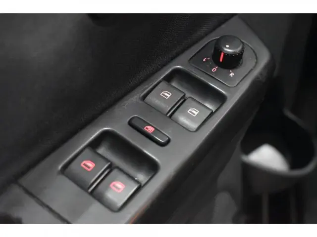 SPACEFOX - 1.6 MI SPORTLINE 8V 4P MANUAL