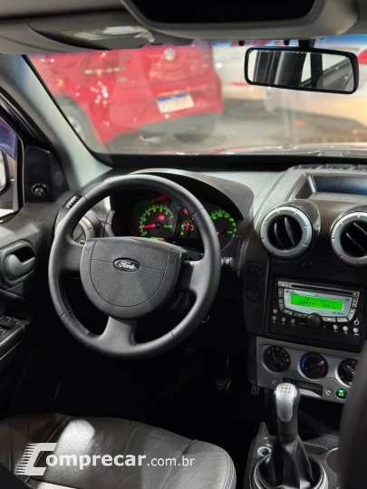 EcoSport XLT 1.6/ 1.6 Flex 8V 5p