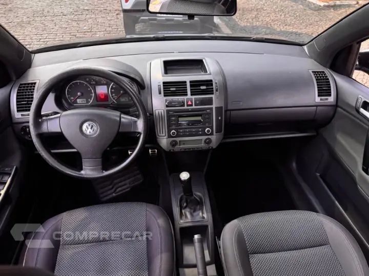 Polo SPORTLINE 1.6 Mi Total Flex 8V 5p