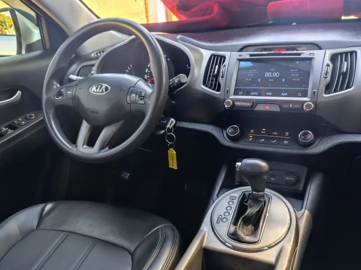 SPORTAGE 2.0 LX 4X2 16V FLEX 4P AUTOMÁTICO