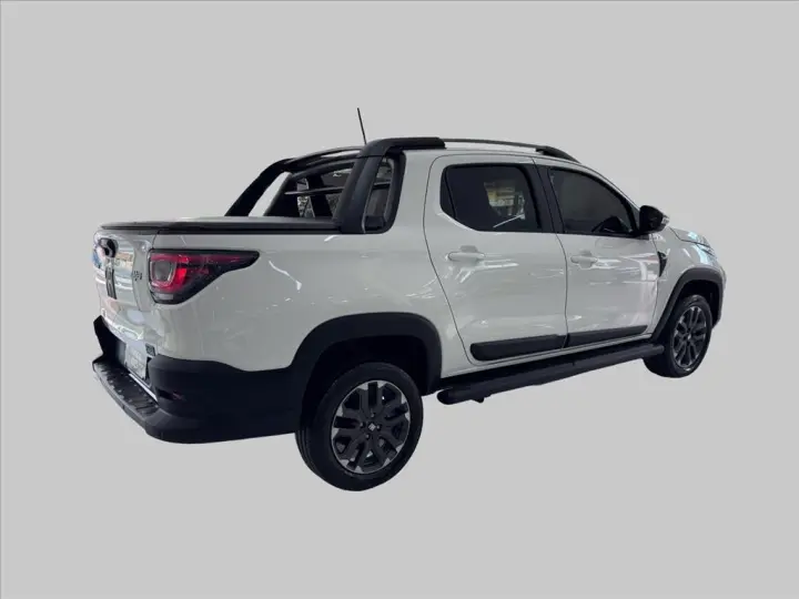 STRADA 1.0 TURBO 200 FLEX ULTRA CD CVT