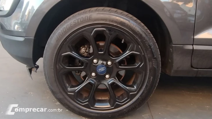 EcoSport TITANIUM 1.5 12V Flex 5p Aut.