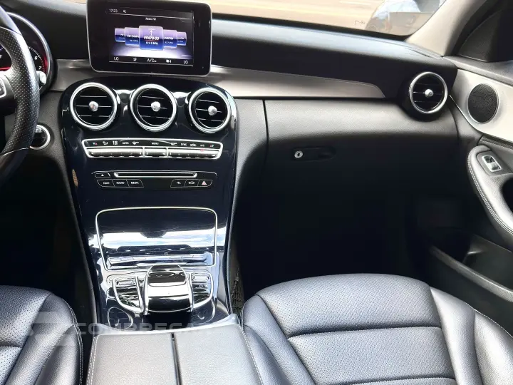 C 180 1.6 CGI 16V TURBO GASOLINA 4P AUTOMÁTICO