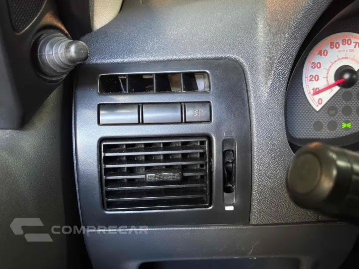 PALIO 1.4 MPI ELX 8V FLEX 4P MANUAL