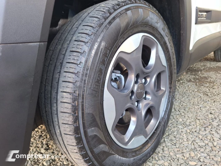 Renegade 1.8 16V 4P FLEX
