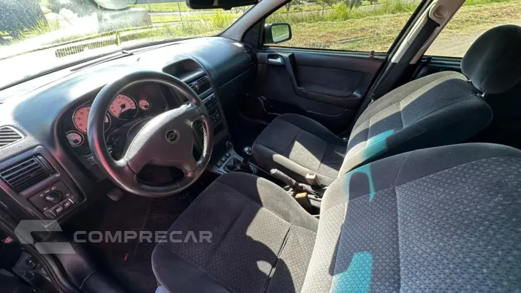 ASTRA 2.0 MPFI Advantage 8V