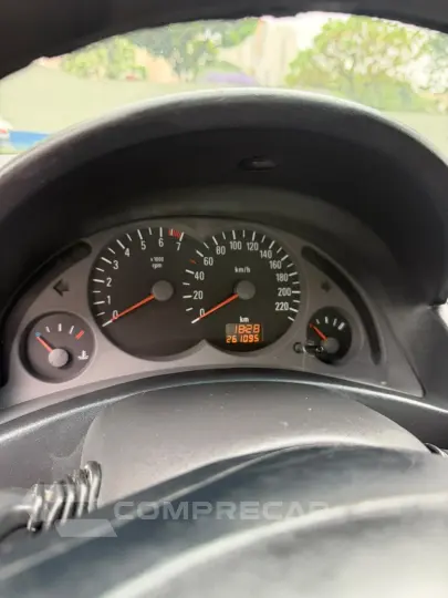 CORSA 1.8 MPFI Sedan 8V