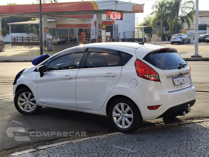 FIESTA 1.6 SE HATCH 16V FLEX 4P MANUAL