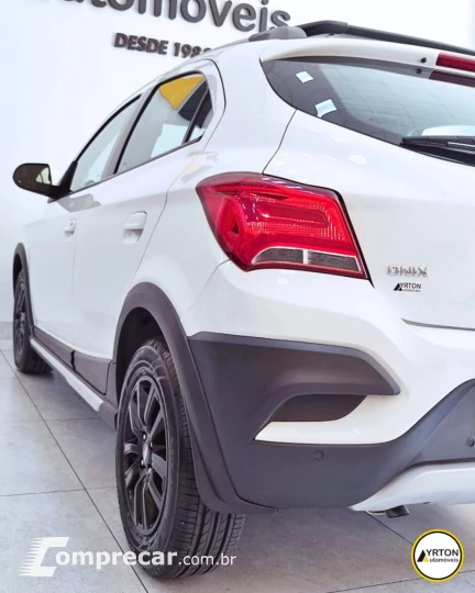 Onix Hatch 1.4 4P FLEX ACTIVE AUTOMÁTICO
