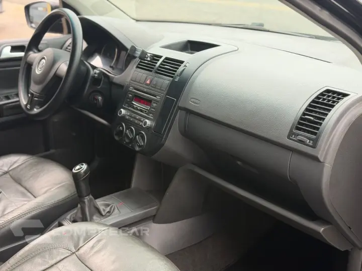 Polo Sedan 1.6 Mi Total Flex 8V 4p