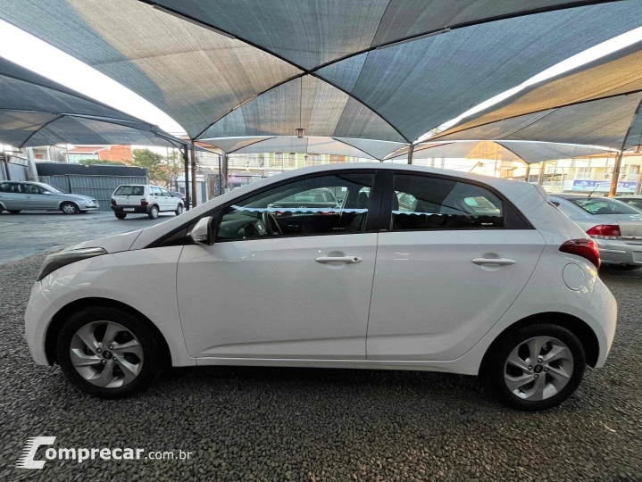 HB20 1.6 COMFORT PLUS 16V FLEX 4P AUTOMÁTICO