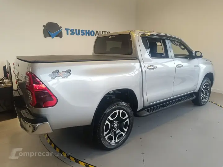 HILUX 2.8 D-4D TURBO CD SRX 4X4 AUTOMÁTICO