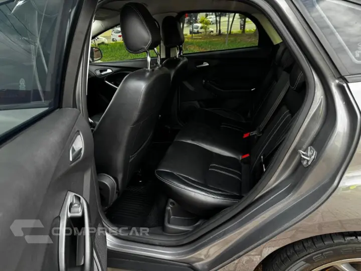 Focus 2.0 16V/SE/SE Plus Flex 5p Aut.
