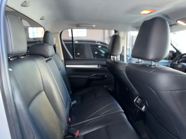 HILUX 2.8 D-4d Turbo CD SRV 4X4