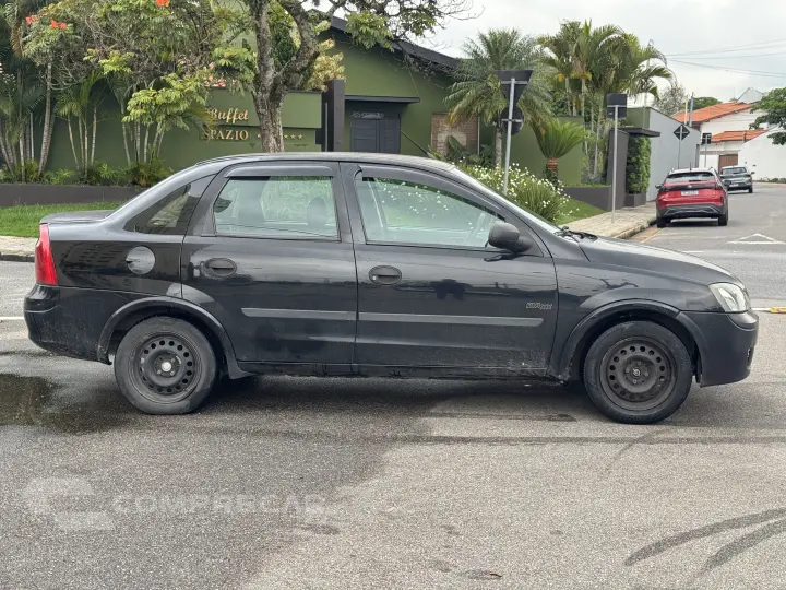 CORSA 1.0 MPFI Maxx Sedan 8V