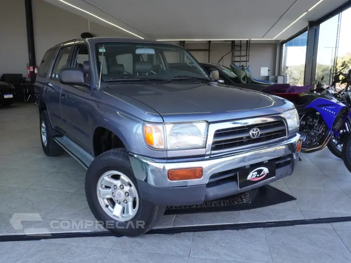 HILUX SW4 2.7 4X4 16V GASOLINA 4P MANUAL