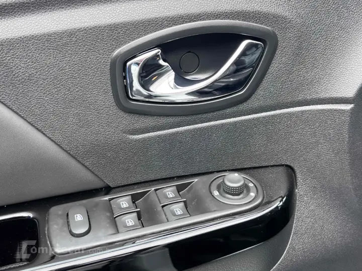 CAPTUR 1.6 16V SCE FLEX INTENSE X-TRONIC