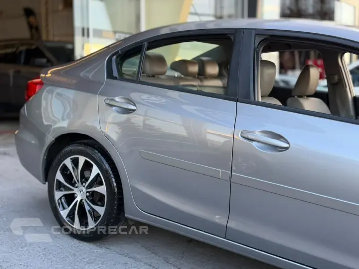 CIVIC 2.0 LXR 16V FLEX 4P AUTOMÁTICO