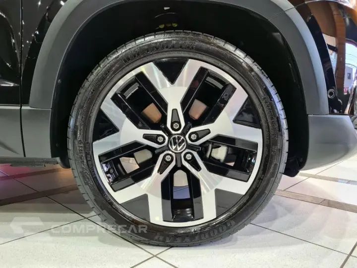 TAOS 1.4 250 TSI HIGHLINE