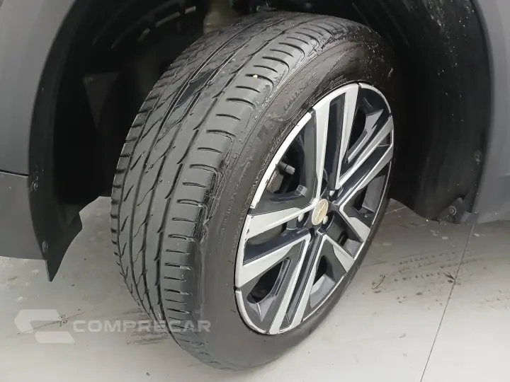 TRACKER 1.0 TURBO FLEX AUTOMÁTICO