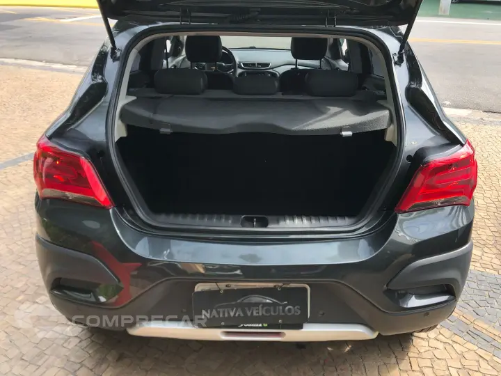 Onix 1.4 Mpfi Activ 8V Flex 4P Automático