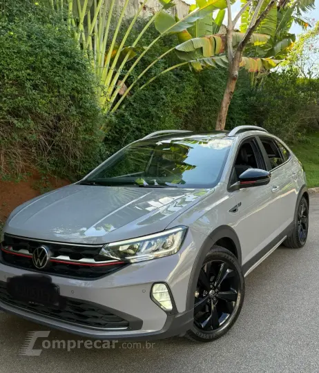 Nivus Highline 1.0 200 TSI Flex Aut.