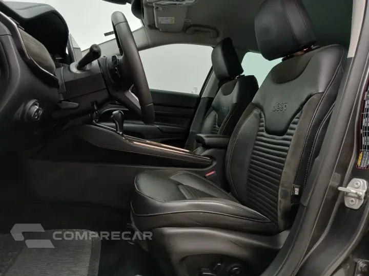 COMMANDER 1.3 T270 TURBO FLEX LIMITED AT6