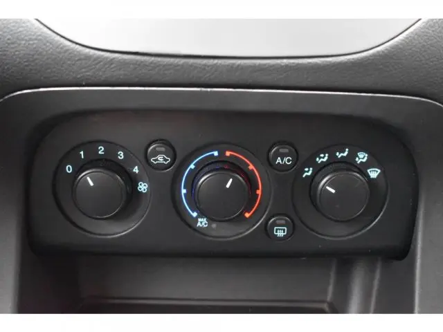 KA - 1.0 SE 12V 4P MANUAL