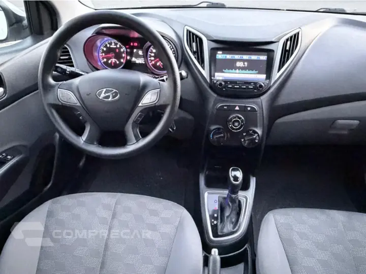 HB20S 1.6 COMFORT PLUS 16V FLEX 4P AUTOMÁTICO