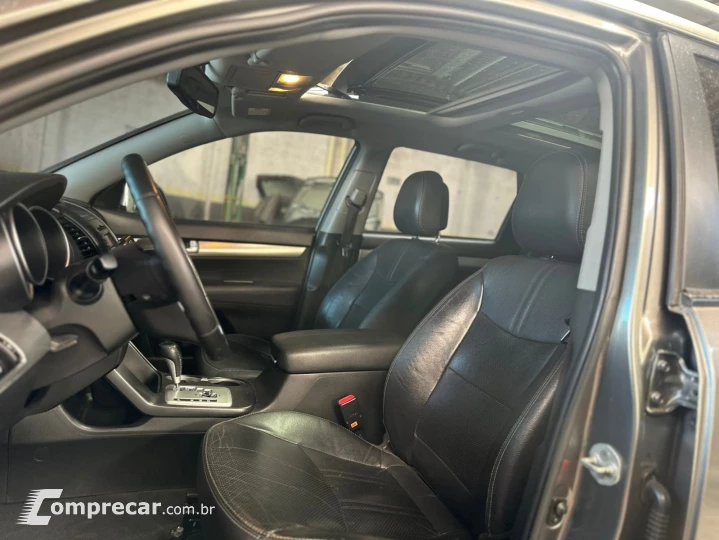 SORENTO 2.4 EX2 4X2 16V GASOLINA 4P 7 LUGARES AUTOMÁTICO