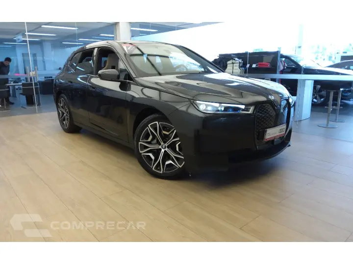 IX ELÉTRICO XDRIVE40