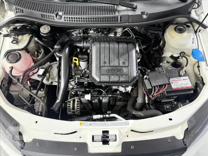 VOYAGE 1.0 12V MPI Totalflex