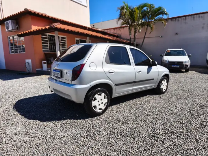 CELTA 1.0 MPFI LT 8V