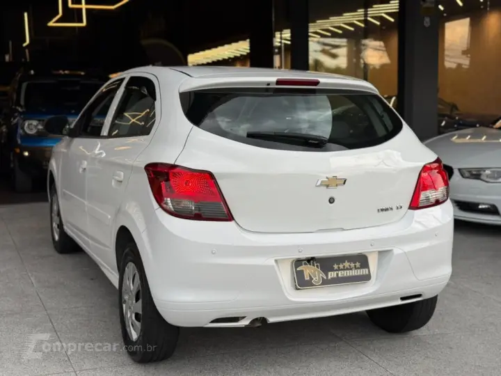 ONIX 1.0 MPFI LT 8V FLEX 4P MANUAL