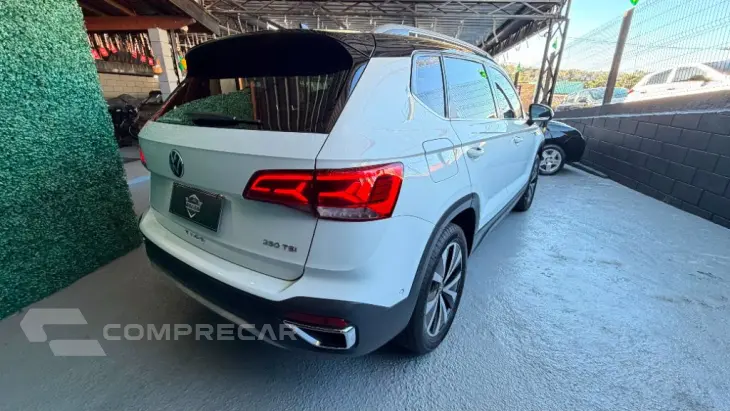 TAOS Highline 1.4 250 TSI Flex Aut.