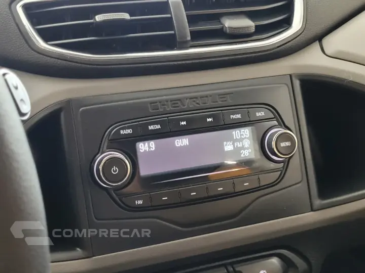 ONIX HATCH ADVANTAGE 1.4 8V Flex 5p Aut.