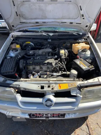 KADETT 2.0 MPFI GLS 8V