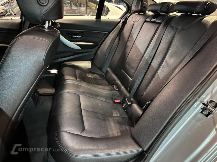 328I 2.0 Modern Sedan 16V