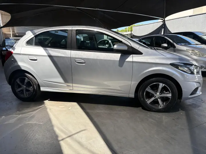 ONIX 1.4 MPFI LTZ 8V FLEX 4P MANUAL