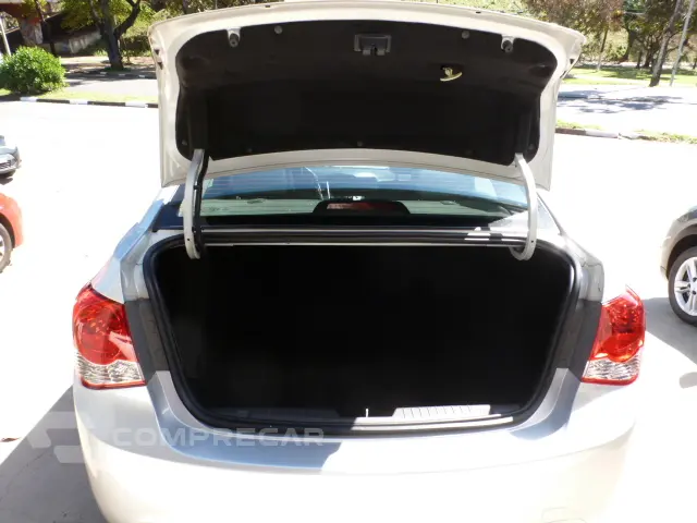 CRUZE 1.8 LT 16V