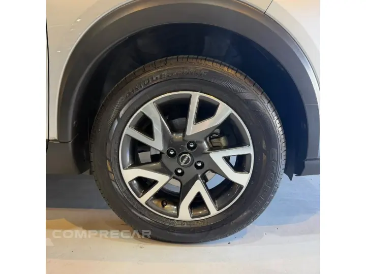KICKS Sense 1.6 16V Flex Aut.