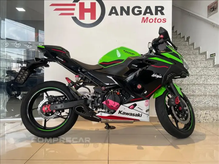 NINJA 400