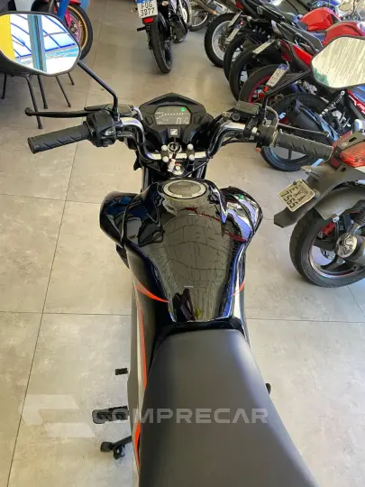 TITAN 160