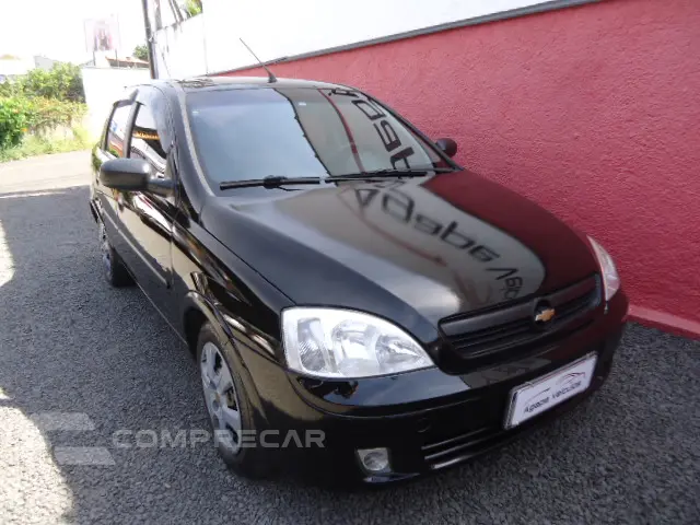 CORSA 1.0 MPFI Maxx Sedan 8V