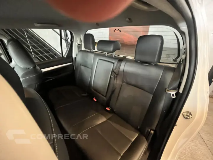 Hilux Caminhonete 2.8 16V SRV 4X4 DIESEL CABINE DUPLA AUTOMÁ