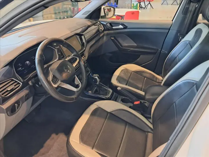 T-CROSS 1.0 200 TSI TOTAL FLEX COMFORTLINE AUTOMÁ