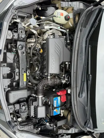 VERSA Advance 1.6 16V Flex Aut.