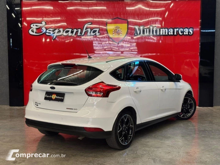 Focus 2.0 Se Plus Sedan 16V Flex 4P Powershift